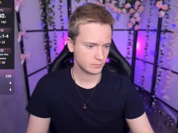 webcam man zackhandsome live cam image #12339243