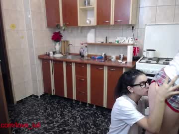webcam couple iuliana32 live cam image #743803
