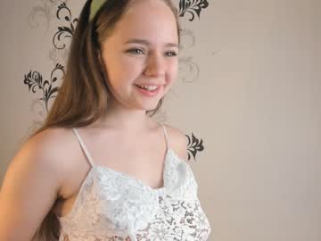 webcam girl mila_milka_ live cam image #6826197