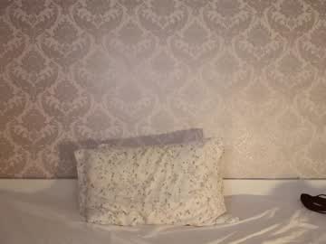 webcam girl lillpio live cam image #3497363