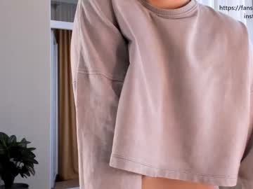 webcam girl aavee live cam image #2391572