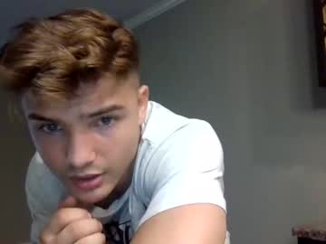 webcam man call_me_papi2 live cam image #6094685