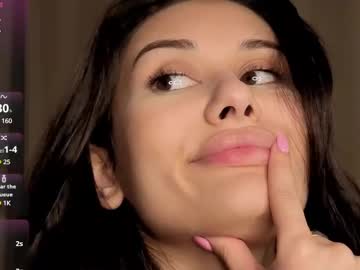 webcam girl odiliadarbyshire live cam image #12905468