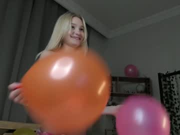 webcam girl shiningdawn live cam image #10068890