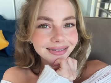 webcam girl elli_harmon live cam image #9746072