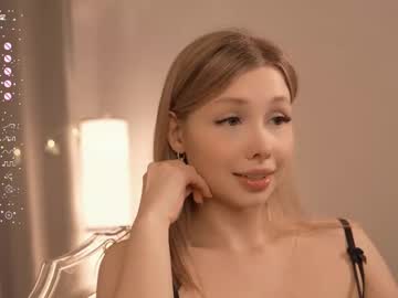 webcam girl april_blush live cam image #12923193