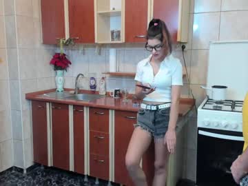 webcam couple iuliana32 live cam image #1164187