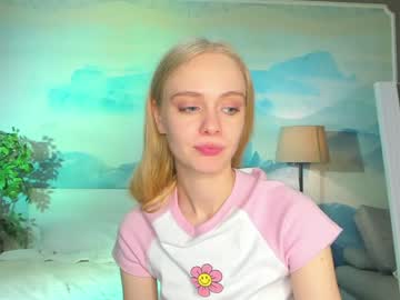 webcam couple alisareal live cam image #4796537