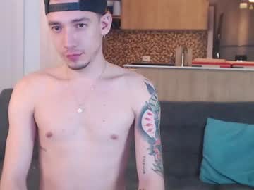 webcam man fratguysonline live cam image #5076834