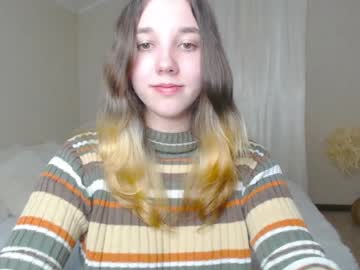 webcam girl kitty1_kitty live cam image #8271329
