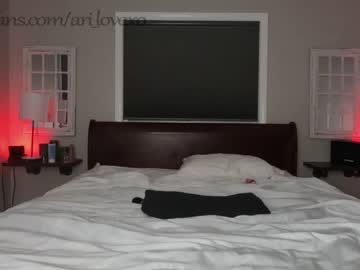 webcam couple ari_lovexo live cam image #5152138