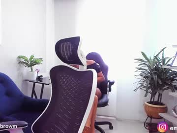 webcam couple emillybrowm live cam image #5070950