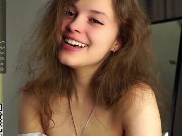 webcam girl a_whole_eternity live cam image #9078847