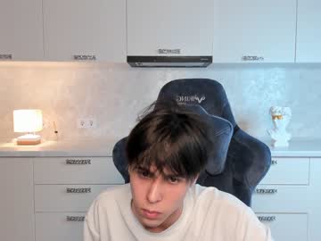 webcam man kevin_fanee live cam image #5282341