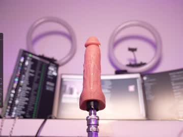 webcam girl lau__1 live cam image #8280597