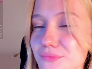 webcam girl tinaaarpp live cam image #3846520