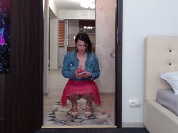 webcam girl carmela_fox live cam image #9242238
