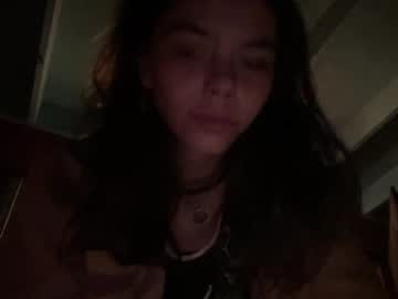 webcam girl yourfavoritegirl_ live cam image #8038936