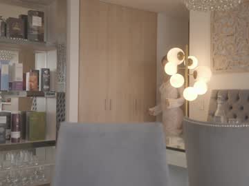 webcam girl emma_lu1 live cam image #10694837