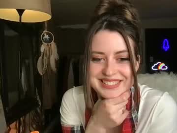 webcam girl aprilraine69 live cam image #2351312