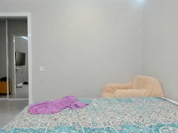 webcam girl yana_squrel_22 live cam image #7062543