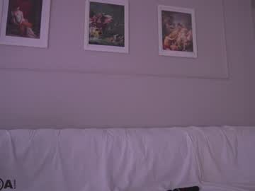 webcam girl elena_li live cam image #1738865
