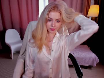 webcam girl elizabethmad live cam image #6196036
