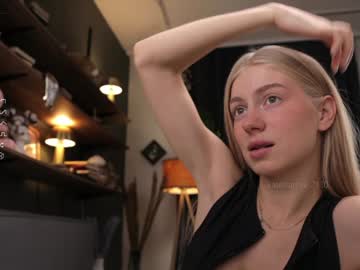 webcam girl kateharrise live cam image #10830317