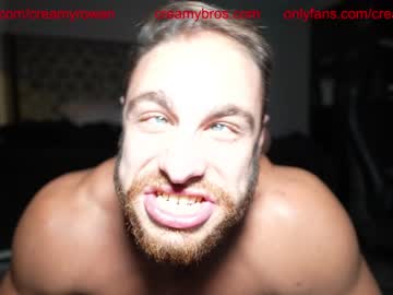 webcam man creamybros live cam image #7517897