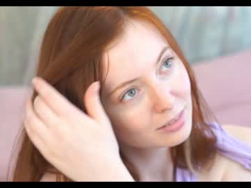 webcam girl mona_elisa live cam image #7657405