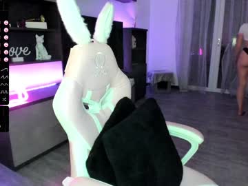 webcam girl xxxhoneyxx live cam image #6869396