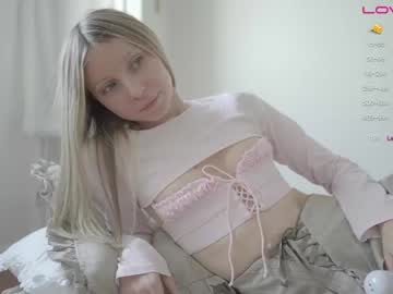 webcam girl pureangeldolores live cam image #8107491
