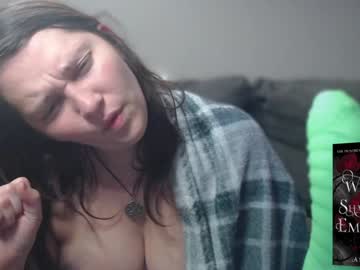 webcam girl rowanswolves live cam image #10163651