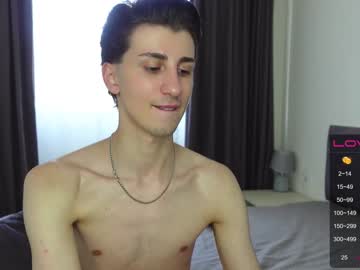 webcam man oliver_baker live cam image #2920572