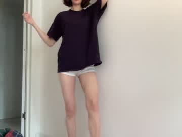 webcam girl wonderland_stia live cam image #9454344