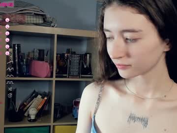 webcam girl llkadream live cam image #5914666