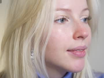 webcam girl my_stella live cam image #11265832