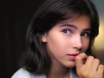 webcam girl neroliamara live cam image #10420009