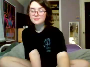 webcam girl soursou live cam image #7855768