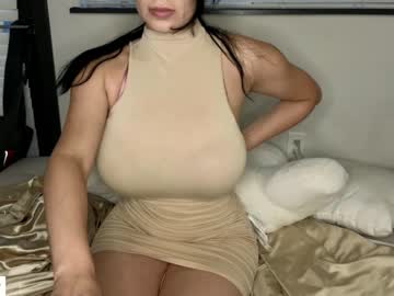 webcam girl _natycutei19 live cam image #6638404