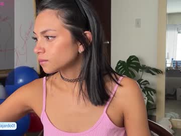 webcam girl sweet_littleee live cam image #9885952