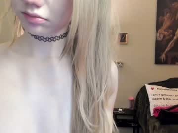 webcam girl eve003300 live cam image #8447691