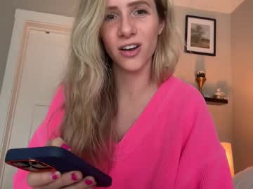 webcam girl luxlovely111 live cam image #12447291