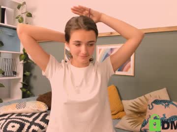 webcam girl snangel live cam image #3456447