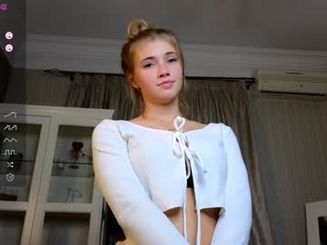 webcam girl cute_fox_girl live cam image #10720943