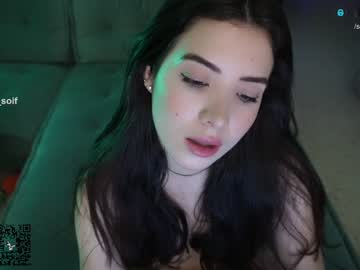 webcam girl soifiee live cam image #2130385