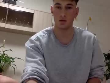 webcam man youcan__ live cam image #947908