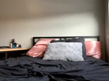 webcam girl pprincesskyliee live cam image #11785073