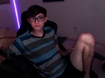 webcam man 18yrboyhot live cam image #2024731