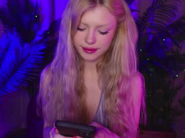 webcam girl bunnylia__ live cam image #5726317